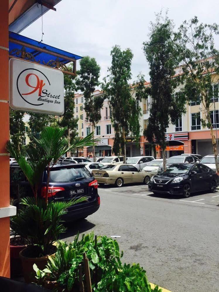 91 Street Boutique Inn Miri Eksteriør bilde